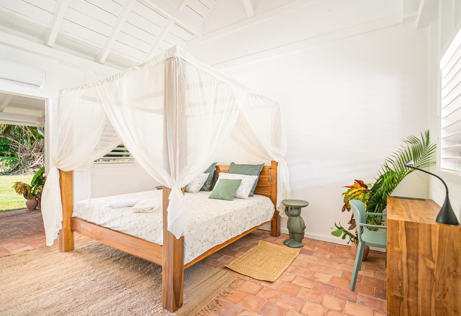 Chambre tons vétiver