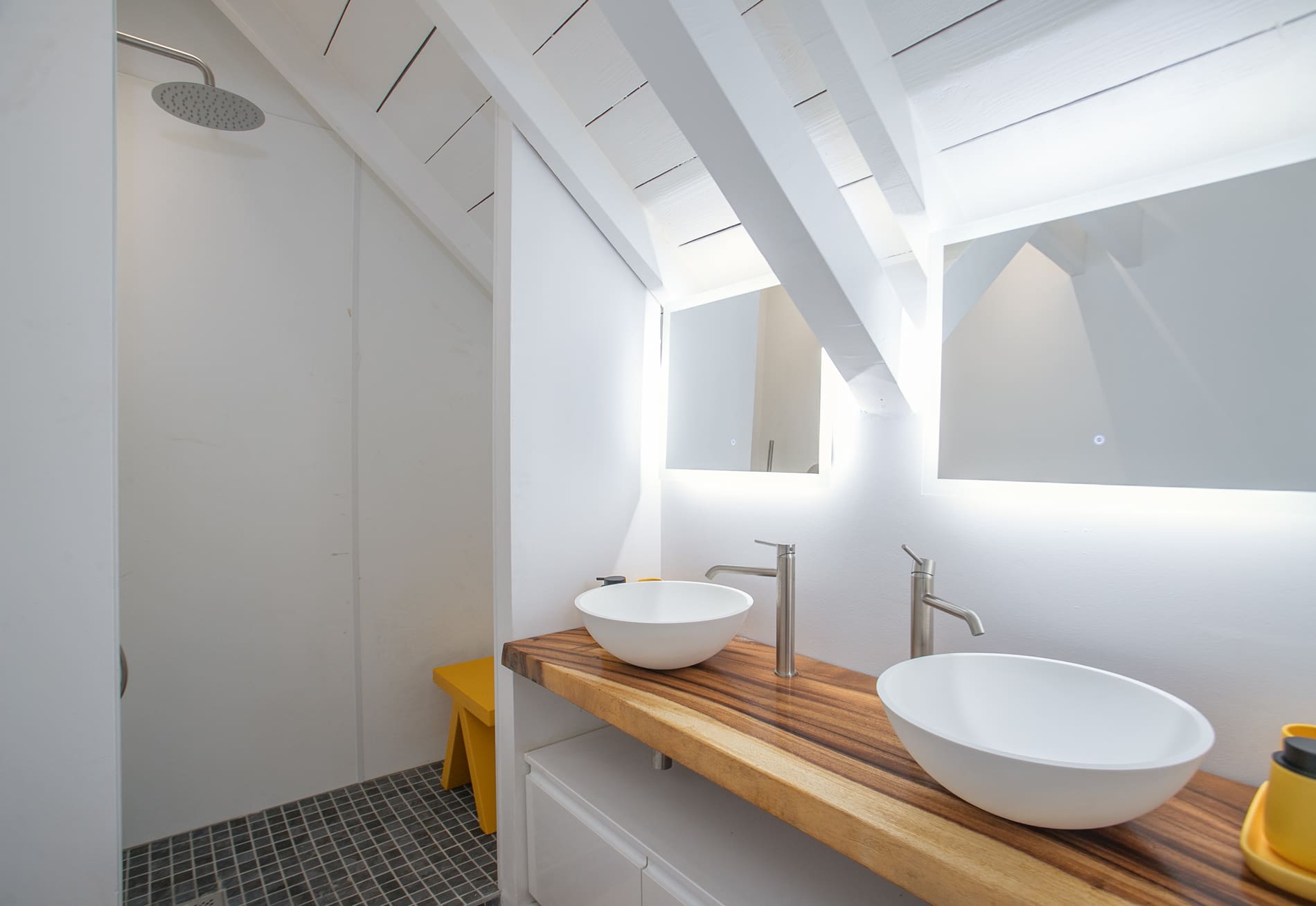 Salle de bain, douche à l'italienne